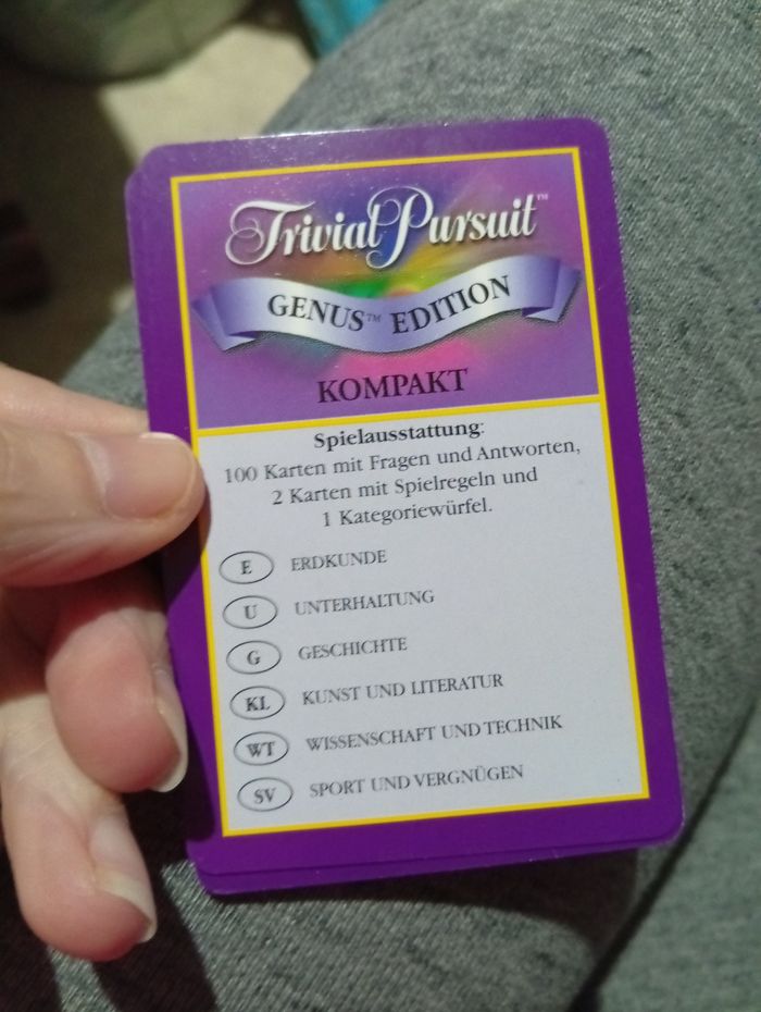 Trivial Pursuit Genus Edition Kompakt en allemand - photo numéro 3