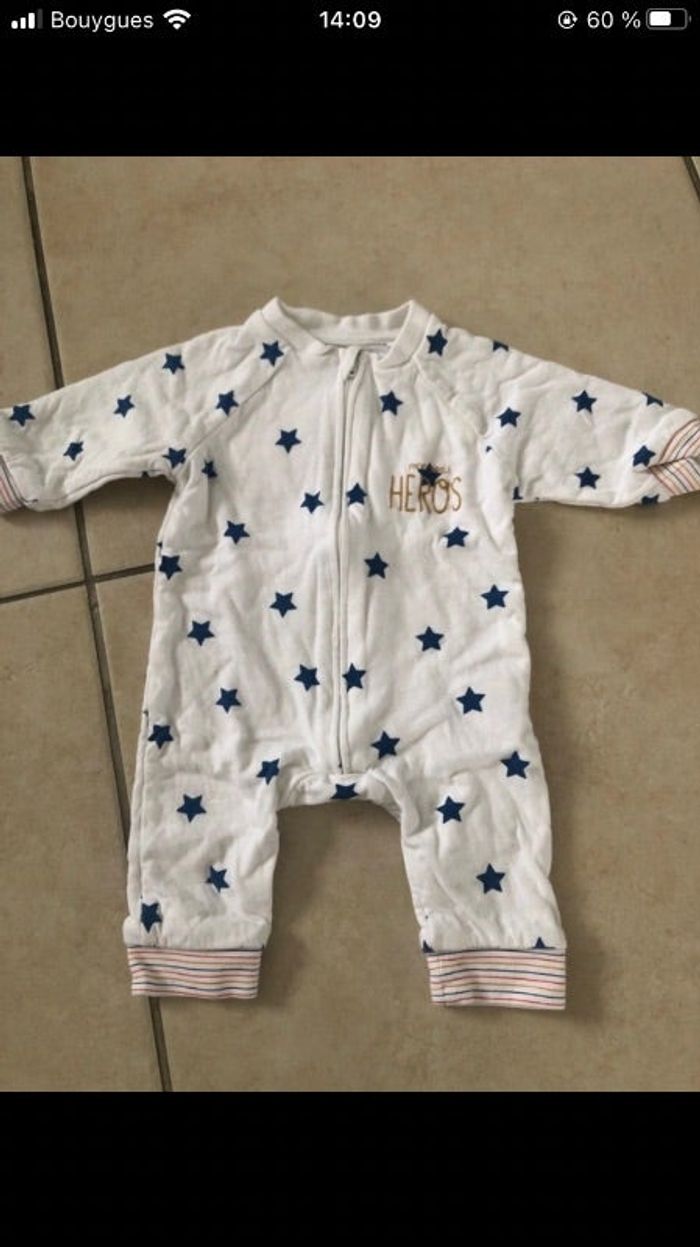 Pyjama sans pied