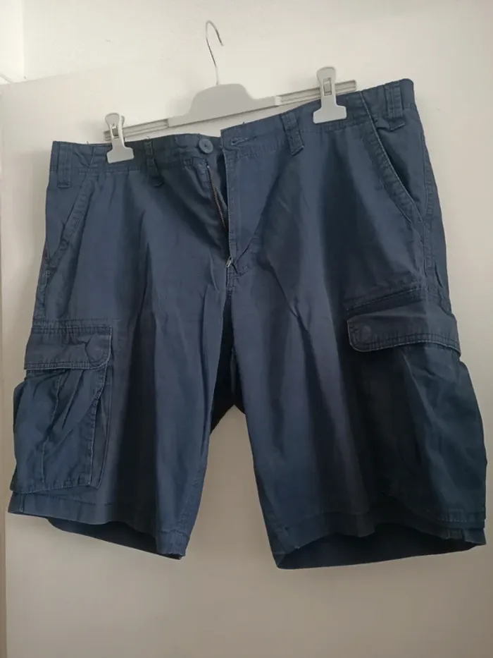 Short cargo