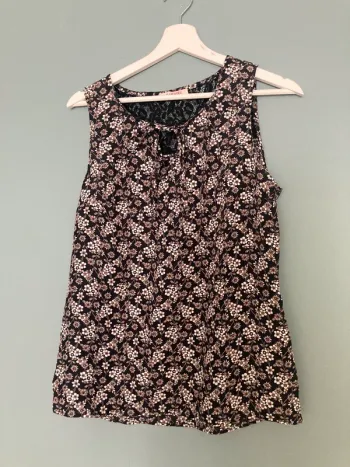 Blouse à Fleurs et Dentelle 36
