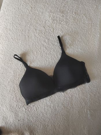 Soutien-gorge sans armature Noir avec dentelle – Taille S – Très bon état – My essential