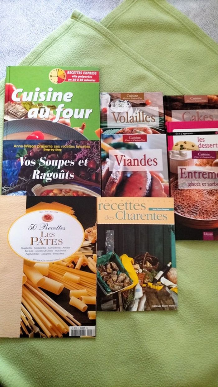 Lot de 9 livres de cuisine