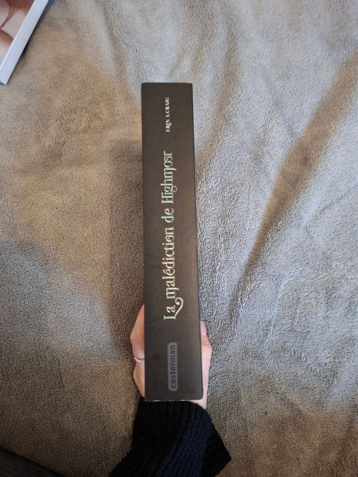 Livre La malédiction de Highmoor tome 1 - photo numéro 2