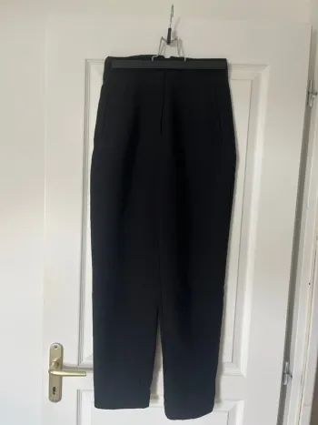 Pantalon noir taille haute Zara