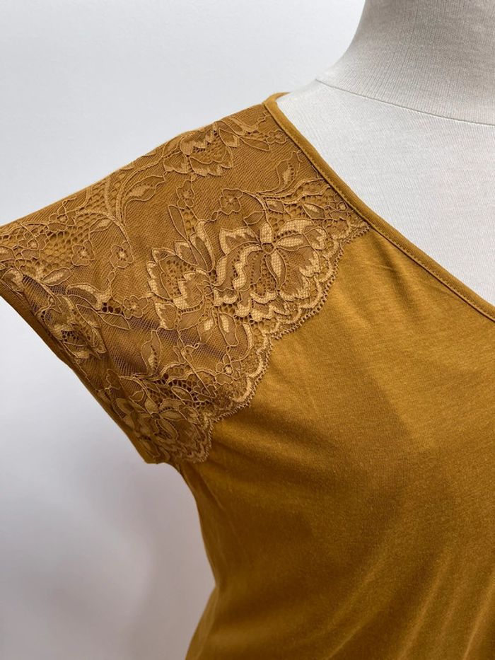 Superbe haut neuf avec brassière integree Damart 🌸 40 L - photo numéro 3