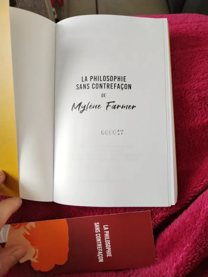 Livre edition limité mylène farmer prix ferme non négociable - photo numéro 3