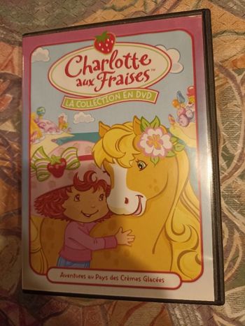 Charlotte aux fraises - aventures au pays des crèmes glacees