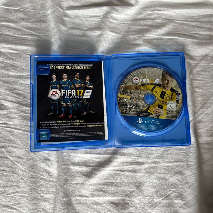 FIFA 17 bonne état PS4 - photo numéro 3