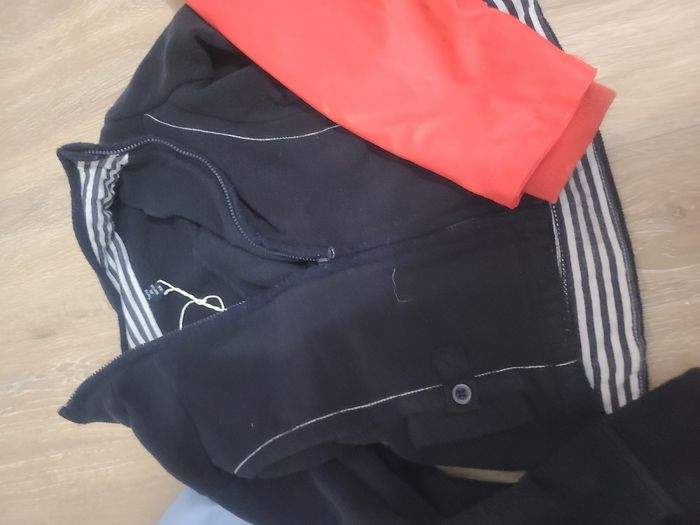 Lot veste 6 ans - photo numéro 2