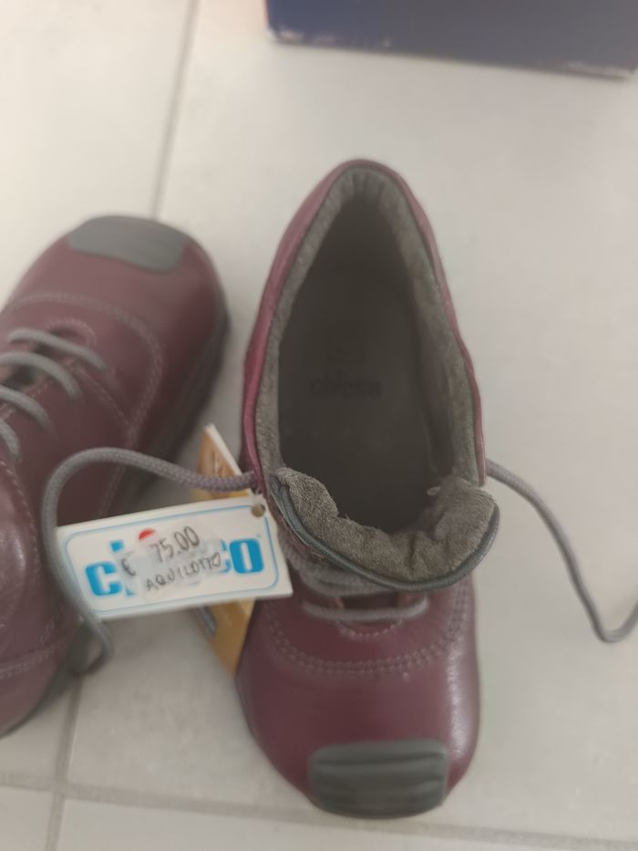 Chaussures Chicco 24'' neuf avec étiquette - photo numéro 3