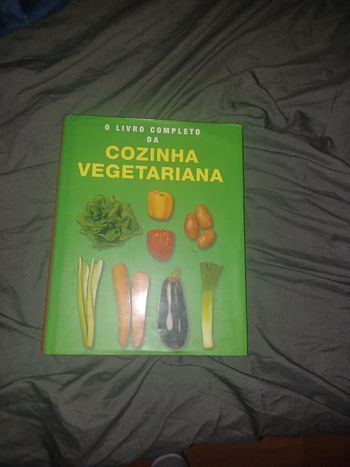Le de cuisine espagnol anglais et français a Clamart Bakary