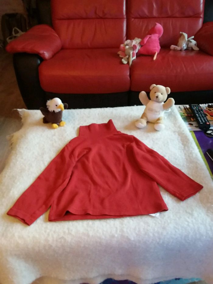 Sous pull rouge col roulé