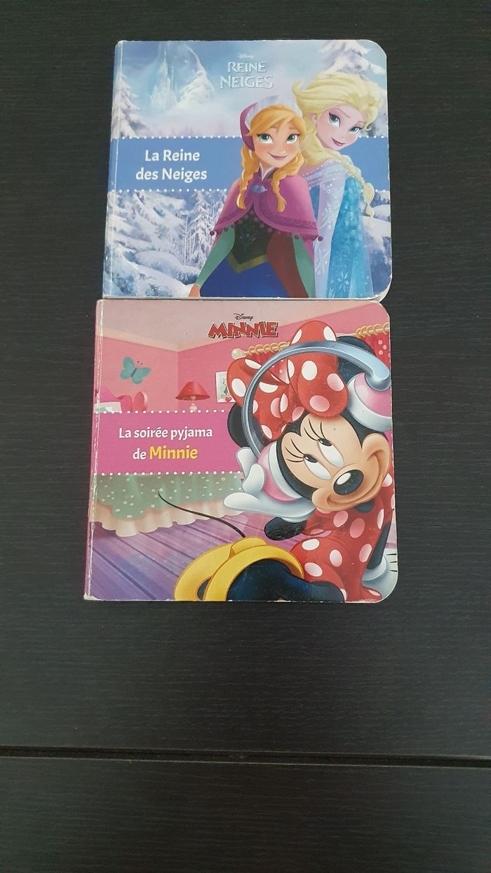 2 petits livres Disney