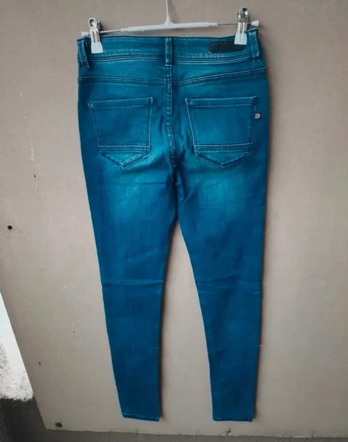 Jean skinny fit taille 34 - photo numéro 5