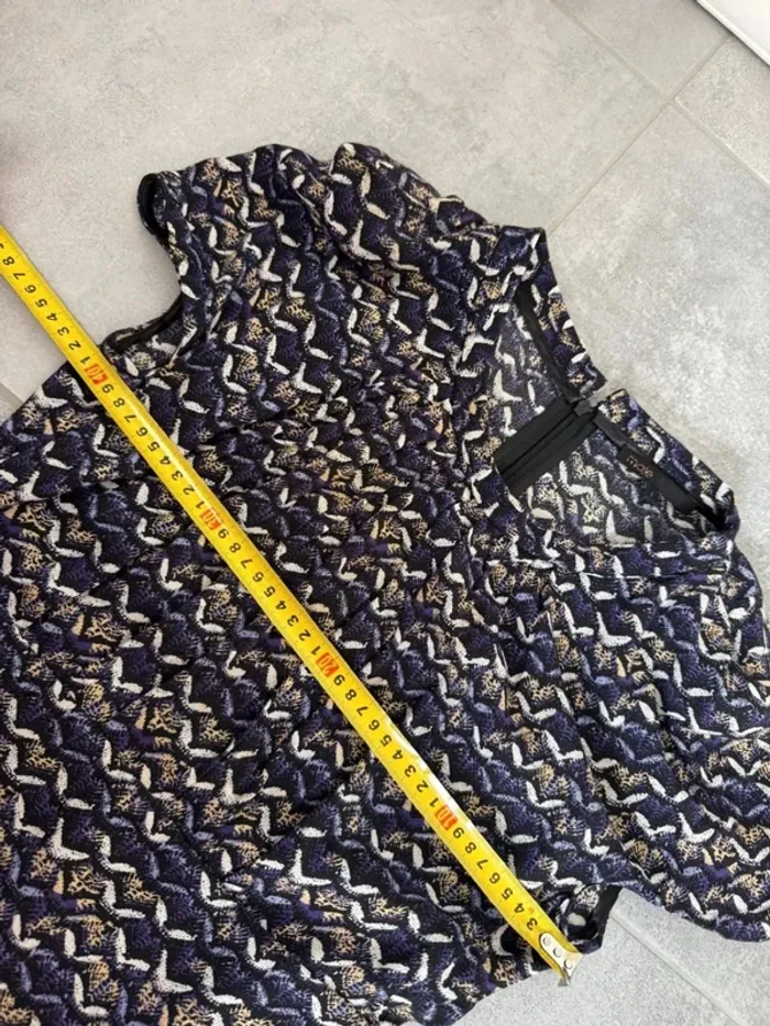 Magnifique Robe Maje taille 1 en parfait état - photo numéro 9