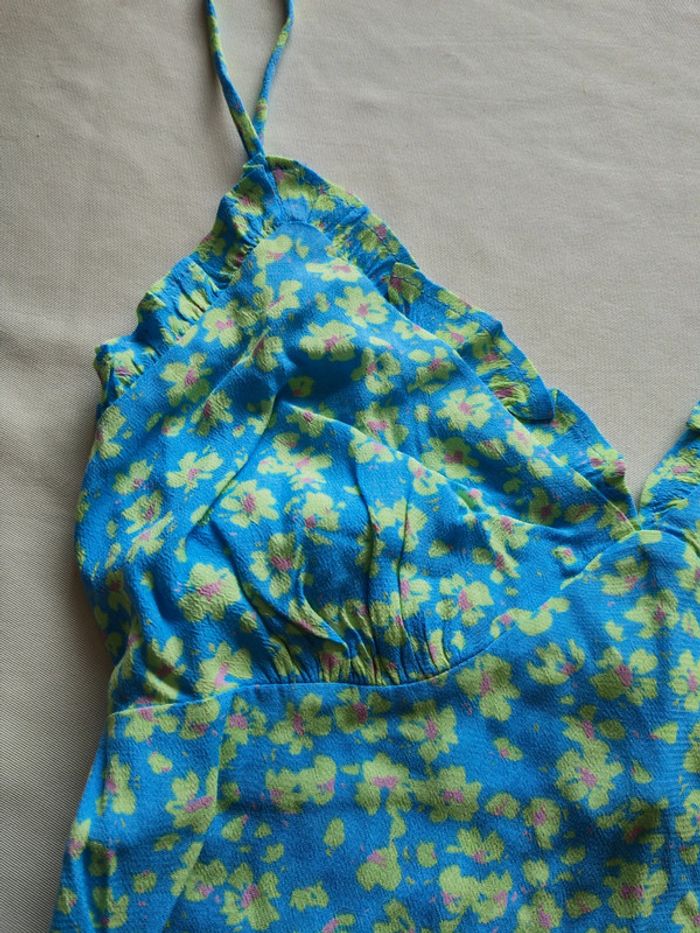 Robe bleue fleurie, taille S , Bershka - photo numéro 2
