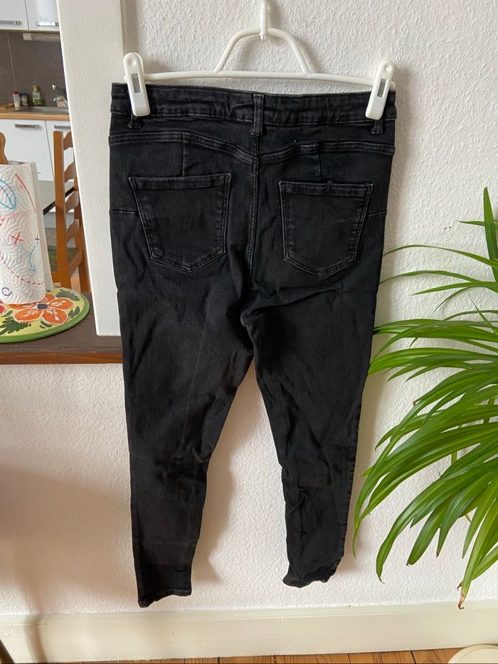 Jean Skinny noir Kiabi - photo numéro 3