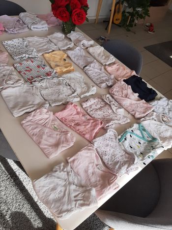 Lots  de 27 bodies 3-6mois