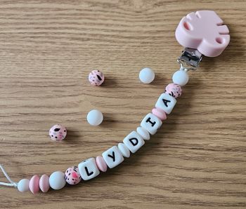 Attache tetine personnalisée