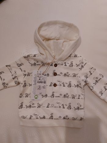 Sweat à capuche 6 mois