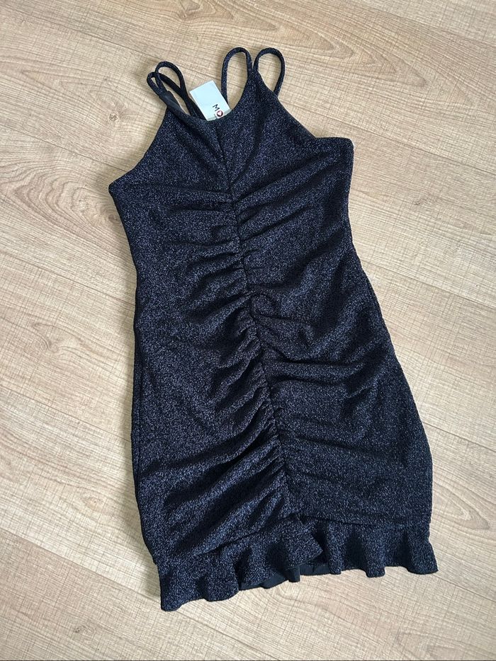 Robe noire et pailletée neuve Morgan taille 40 (valeur 60€) - photo numéro 7