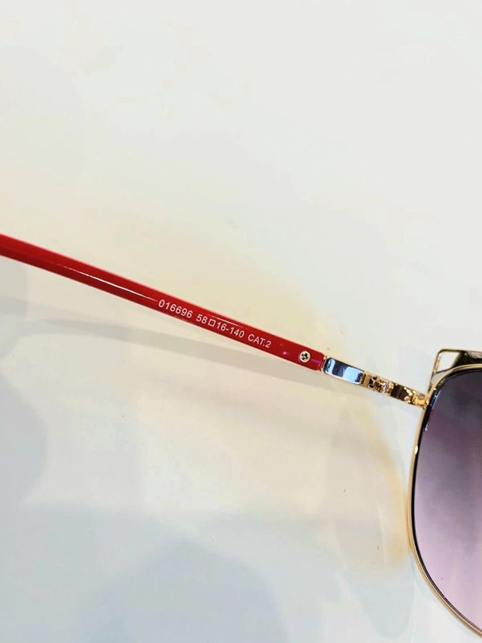 Lunette de soleil femme cats rouge et dorée verres dégradés UV protection catégorie 2 - photo numéro 5