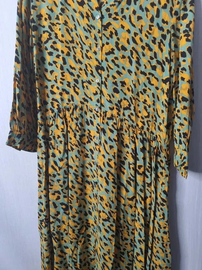 Robe léopard pièces - photo numéro 2