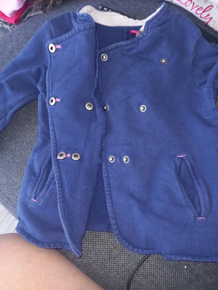 Veste bleue marine. - photo numéro 3