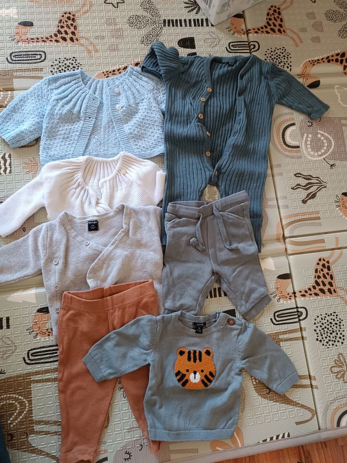 Lot de vêtements 1 mois