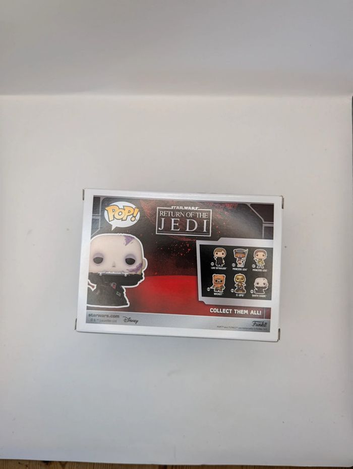 Funko Pop : Star Wars 610 - Dark Vador - photo numéro 3