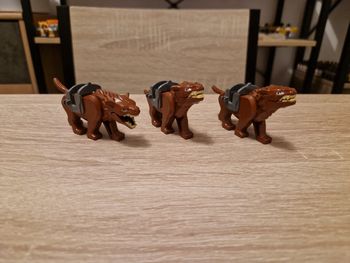 Figurines type lego 3 Wargs pour guerriers orcs seigneur des anneaux / hobbit