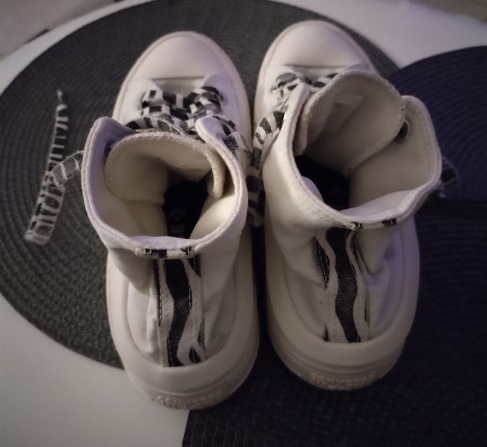 Baskets montantes "Converse Chuck Taylor All Star" en très bon état 👌🏻 - photo numéro 8