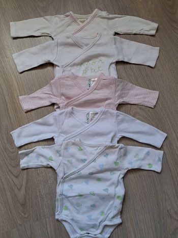 Lot de 5 bodies manches longues 50 cm