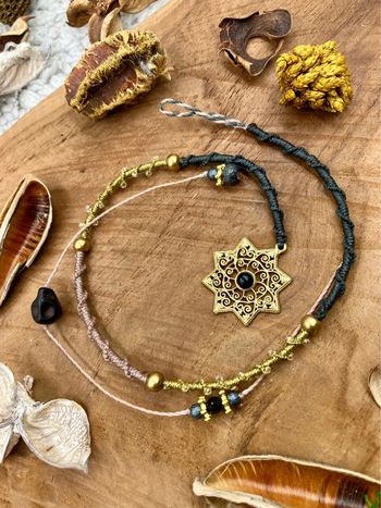 Bijou de cheveux, ateba, macramé pierre Onyx noir