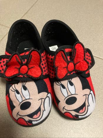 Chausson Minnie taille 29