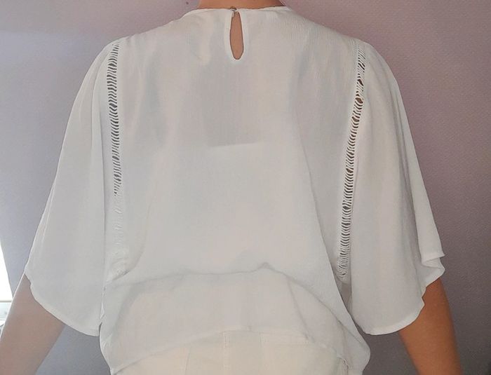 Haut léger - photo numéro 2