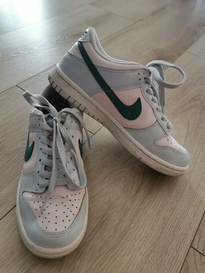 Baskets Nike Dunk Low 36,5
