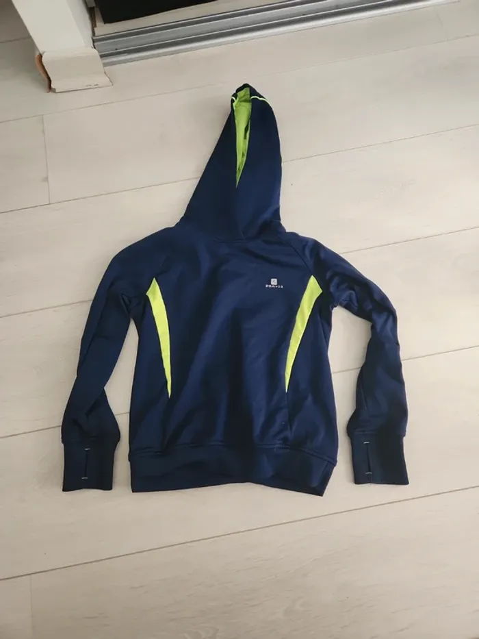 Pull/ Sweat 6ans Domyos