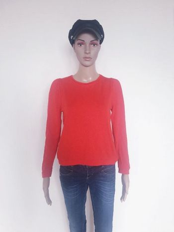 Magnifique sweat rouge à pois argenté