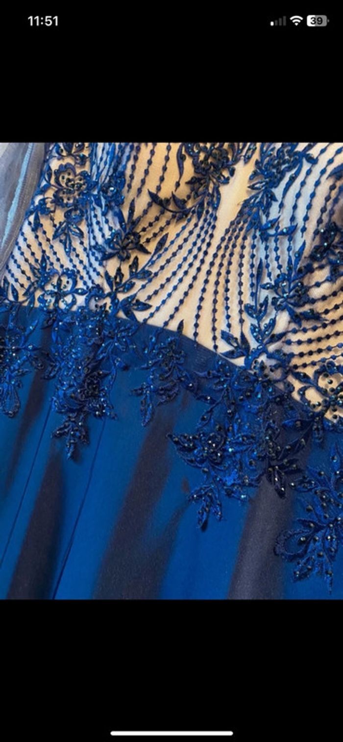 Robe de cérémonie soirée - photo numéro 2