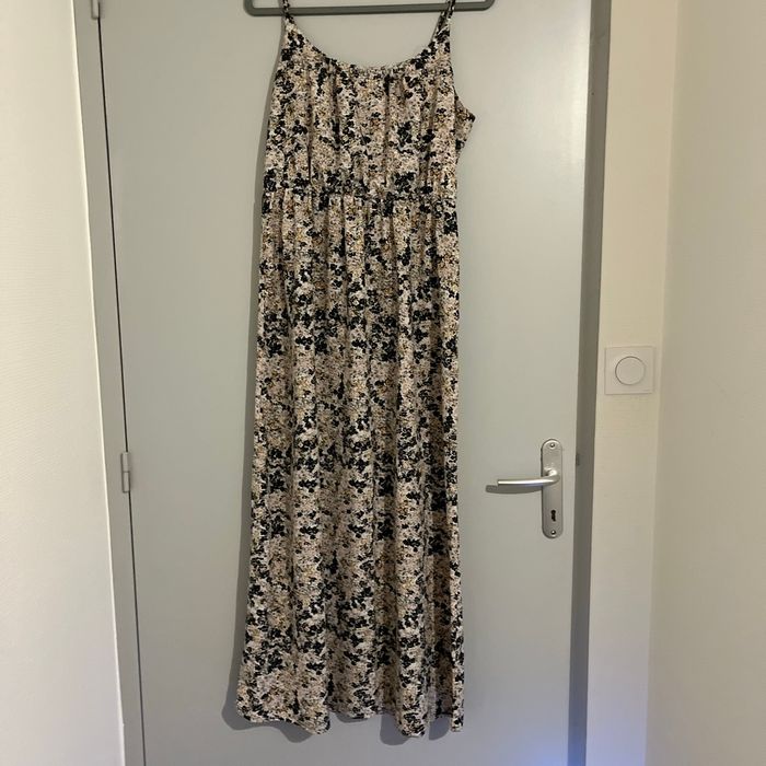 Robe à bretelles