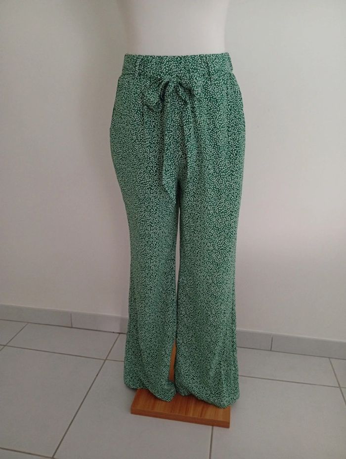 In April 1986 - Pantalon fluide - taille M/L | motif floral