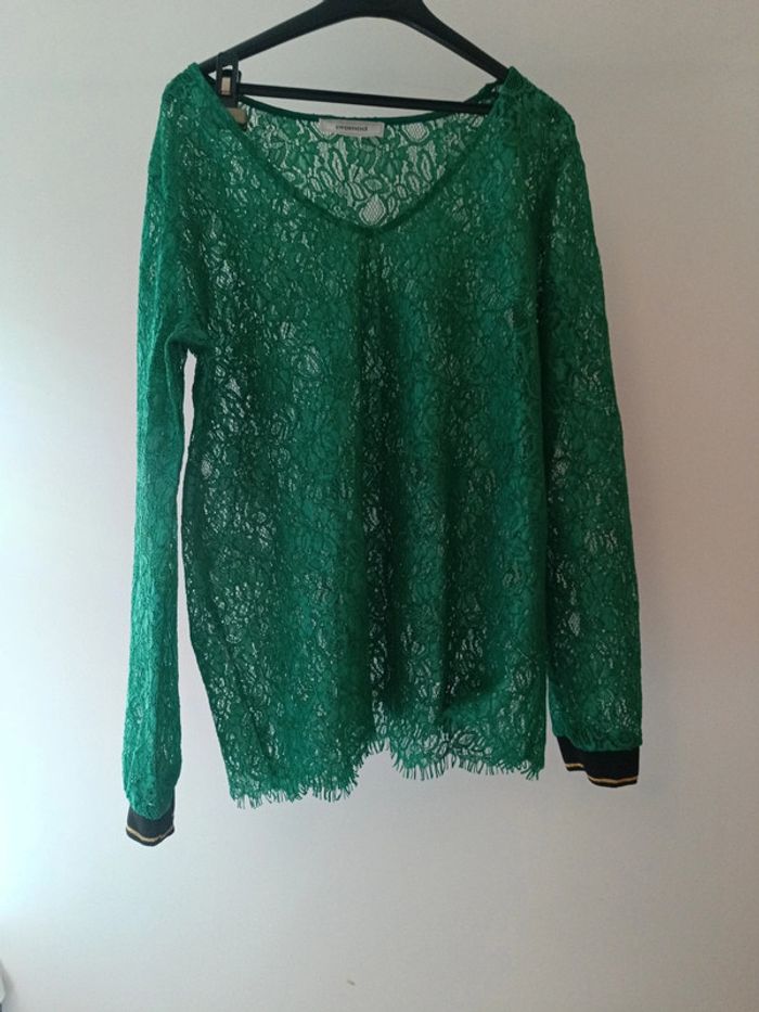 Blouse dentelle