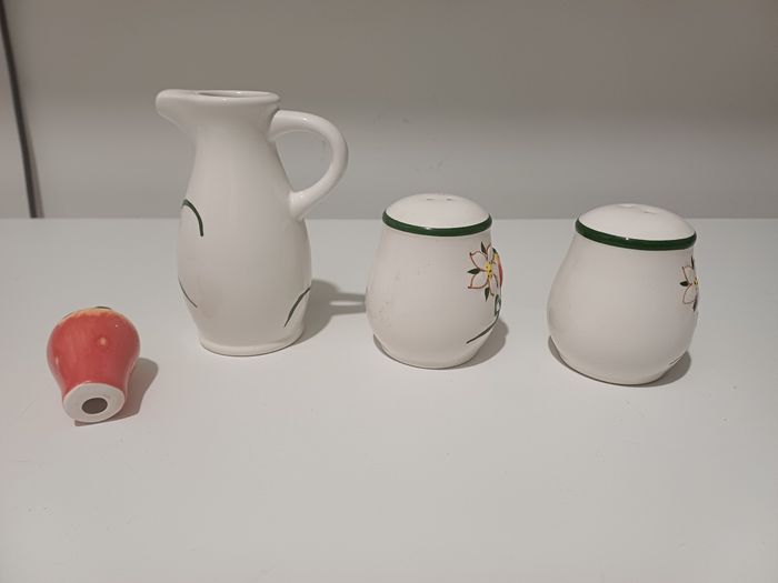 Ensemble salière, poivrière, vinaigrier - photo numéro 3