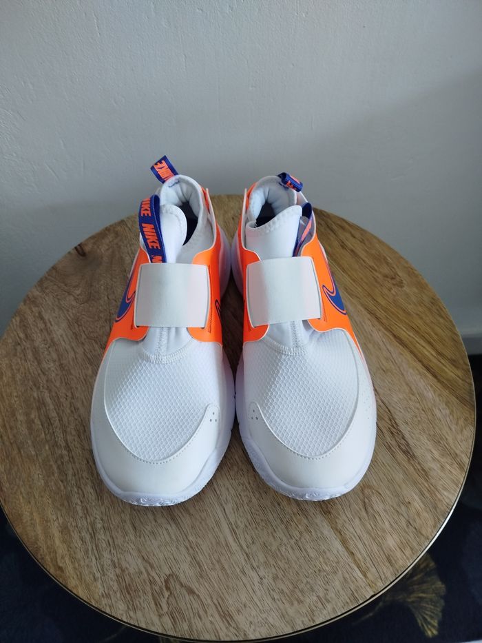 Baskets T 38,5 - photo numéro 5