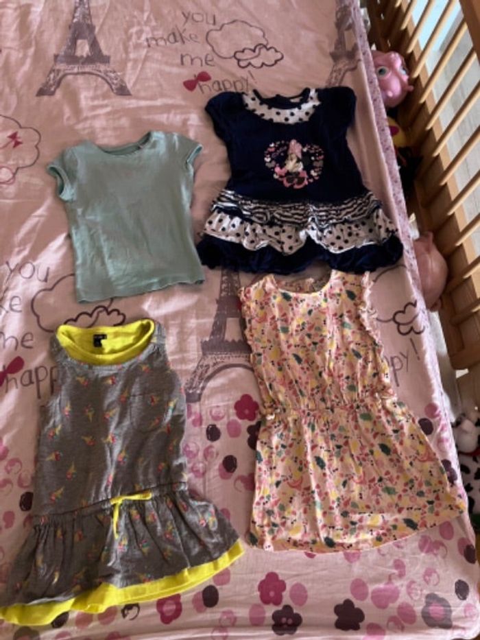 Lot de 8 vêtements d’été fille 24 mois diverses marques