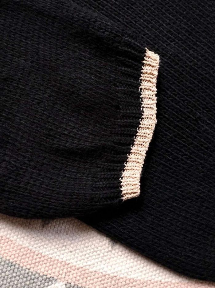 Pull Noir Doré - S/M oversize - Excellent état - photo numéro 6