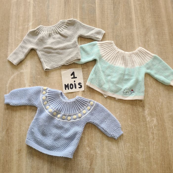 Lot de brassières bébé 1mois garçon - photo numéro 1