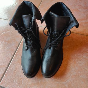 Bottines noires à lacets Tissaia taille 39