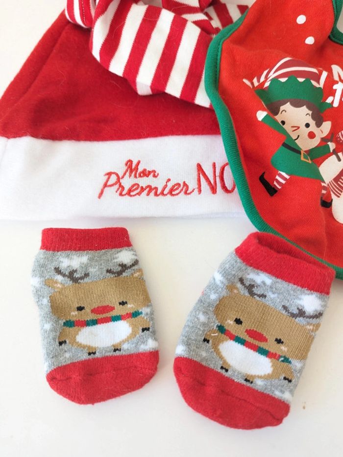 Ensemble noël 1 mois parfait état - photo numéro 5